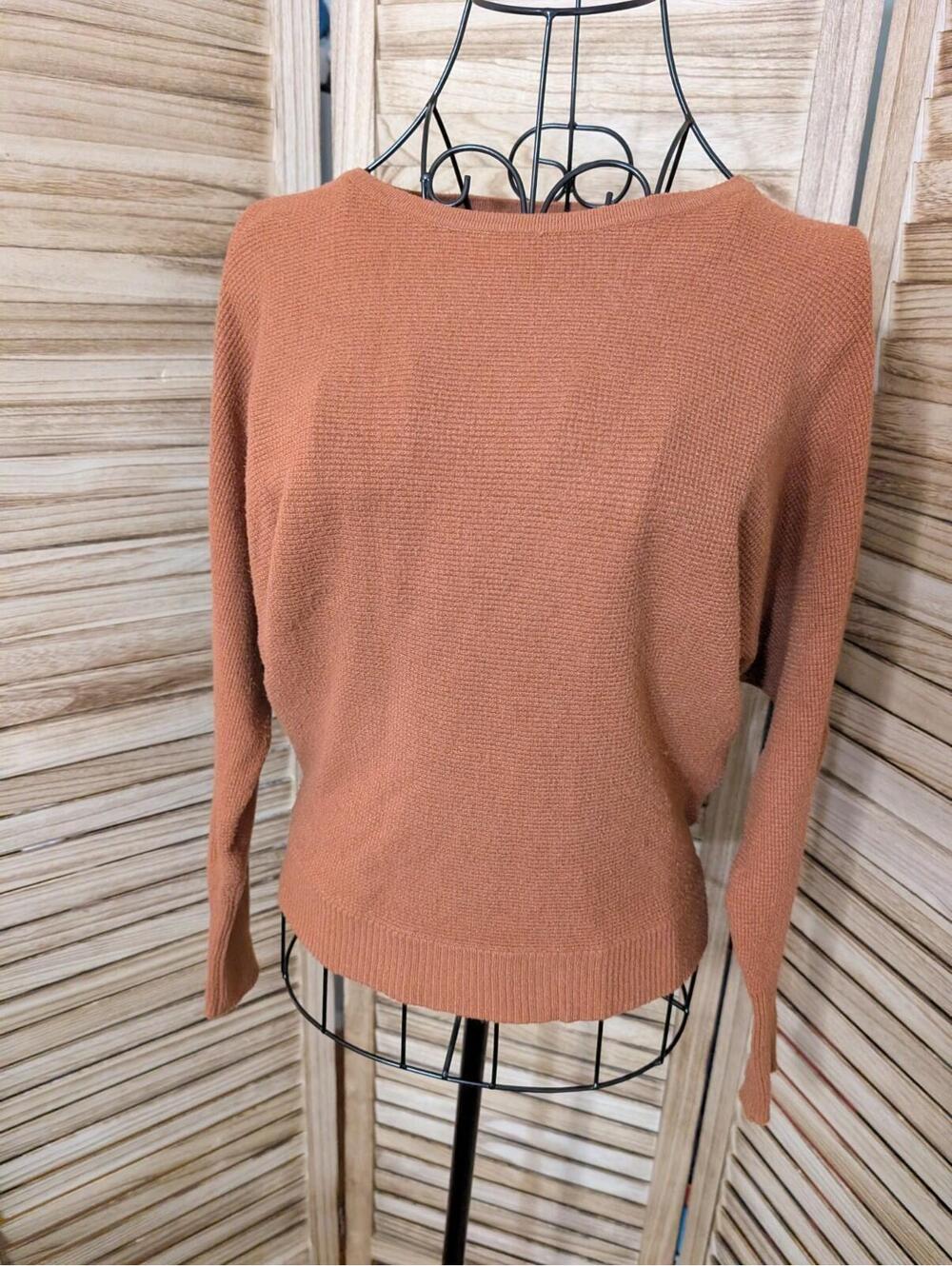 T Tahari Cropped Sweater Womens S Orange Dolman Long Sleeve Knitted Crew Neck